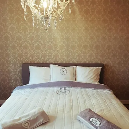 Logies Mario Bed & Breakfast 2*